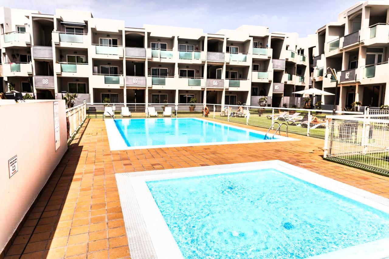 Sunshine Corralejo Sun Apartment Bagian luar foto